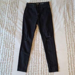 Denizen from Levi's | Black High Rise Ankle Jegging